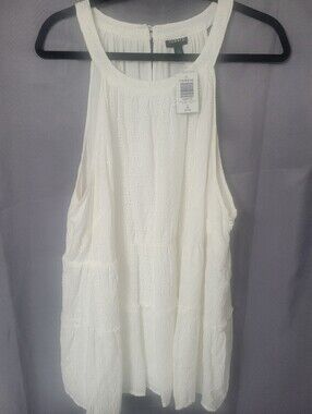 New Torrid White Halter Babydoll Sleeveless Top Embroidery Eyelet Size 3X, 22~24
